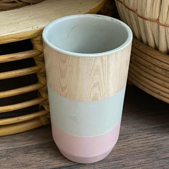 Mini Flower vase - Picture 2 of 16